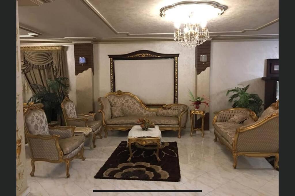 Royal Pyramids Palace Residence القاهرة المظهر الخارجي الصورة